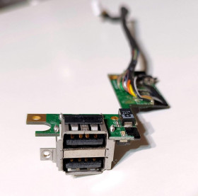 Інші комплектуючі Другие комплектующие ^/--/^ 622. Роз&amp;apos;єми USB IBM Lenovo T /--/ 60 T /--/ 61 T /--/ 60 /--/ P T /--/ 61 /--/ P - 39 /--/ T /--/ 5624 ^_^^^ 622 Разъёмы USB IBM Lenovo T /--/ 60 T /--/ 61 T /--/ 60 /--/ P T /--/ 61 /--/ P - 39 /--/ T /--/ 5624 - фото фото фото
