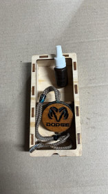 Здоров'я Здоровье ^/--/^ 50623 Деревянный подвеска  в машину Dodge 1 штука ^_^^^ 50623 Дерев'яний підвіска в машину Dodge 1 штука - фото фото фото