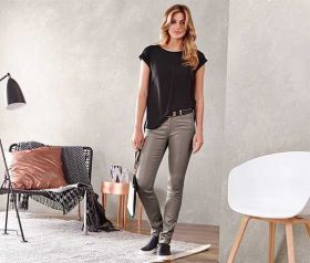 Жіночі Женские ^/--/^ КЛАССНЫЕ Slim-Fit ДЖИНСЫ р /--/ 42 (евро) наш 48  ТСМ Tchibo Германия код Ж-1114 /--/ ж ^_^^^ Класні Slim-Fit Джинси р /--/ 42 (євро) наш 48 ТСМ Tchibo Німеччина код Ж-1114 /--/ ж - фото фото фото