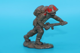 Фігурки, солдатики Фигурки, солдатики ^/--/^ солдат з автоматом BRITAINS HERALD 50-54 /--/ мм Англія ОРИГІНАЛ уцінка ^_^^^ солдат с автоматом BRITAINS HERALD 50-54 /--/ мм Англия ОРИГИНАЛ - фото фото фото