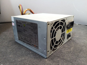 Блоки живлення Блоки питания ^/--/^ Б/В Блок живлення LogicPower ATX-350 /--/ W 350 /--/ W 80 /--/ Fan код. Б /--/ 302 ^_^^^ Б/У Блок питания Great Wall ATX-600 /--/ SEL 600 /--/ W 120 Fan код. Б /--/ 302 - фото фото фото