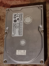 Жорсткі диски Жесткие диски ^/--/^ Нерабочий ide hdd 2 гб quantum fireball квантум ata pata ^_^^^ Неробочий ide hdd 2 гб quantum fireball квантум - фото фото фото
