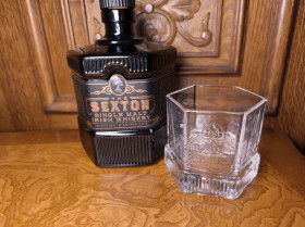Інше Другое ^/--/^ * Бокал для виски Sexton Single Malt Irish Whiskey Hexagon Shaped Tumbler ^_^^^ Бокал для выски Sexton Single Malt Irish Whiskey Hexagon Shaped Tumbler - фото фото фото