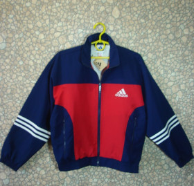 Куртки, плащі Ветровки, плащи ^/--/^ Легкая  ветровка-кофта  &amp;quot;ADIDAS&amp;quot; -152 рост-  Вьетнам ^_^^^ Легка вітровка-кофта &amp;quot;ADIDAS &amp;quot; -152 ріст-В'єтнам - фото фото фото
