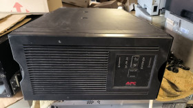 UPS, ИБП UPS, ИБП ^/--/^ Бесперебійник APC Smart-UPS 5000    (SUA /--/ 5000 /--/ RMI /--/ 5 /--/ U) ^_^^^ Бесперебойник APC Smart-UPS 5000 (SUA /--/ 5000 /--/ RMI /--/ 5 /--/ U) - фото фото фото