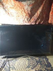 Samsung Samsung ^/--/^ Samsung UE /--/ 40 /--/ KU /--/ 6100 /--/ AXUA Разбита матрица! ^_^^^ Samsung UE /--/ 40 /--/ KU /--/ 6100 /--/ AXUA Розбита матриця - фото фото фото