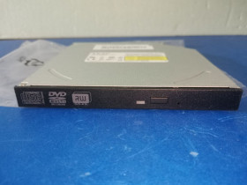 Приводи Приводы ^/--/^ DVD-RW привод Teac DV-W /--/ 28 /--/ S-C 8 /--/ x Slim SATA            (новий) ^_^^^ DVD-RW привод Teac DV-W /--/ 28 /--/ S-C 8 /--/ x Slim SATA (новый) - фото фото фото