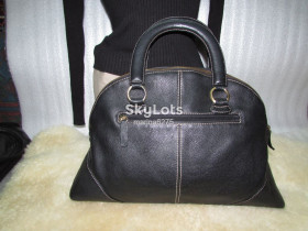 Сумки Сумки ^/--/^ BARNEYS NEW YORK~ ФИРМЕННАЯ КОЖАНАЯ СУМКА ^_^^^ BARNEYS NEW YORK ~ Фірмова шкіряна сумка - фото фото фото