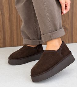 УГГІ (UGG) УГГИ (UGG) ^/--/^ Женские зимние угги-слипоны из натуральной замши шоколадного цвета на платформе 36,37,39-41 /--/ р код 192 - фото фото фото