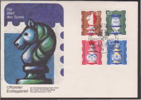 НДР, ФРН ГДР, ФРГ ^/--/^ Западный Берлин 1972 ШАХМАТЫ ШАХМАТНЫЕ ФИГУРЫ ТУРНИР ПЕРВЕНСТВО СПОРТ КПД Mi.435-438 EUR 5.00 ^_^^^ Західний Берлін 1972 ШАХМАТИ ШАХМАТНІ ФІГУРИ ТУРНІР ПЕРШІСТЬ СПОРТ КПД Mi.435-438 EUR 5.00 - фото фото фото