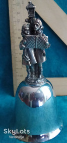 Статуетки, Скульптури, Фігурки, Фарфор Статуэтки, Скульптуры, Фигурки, Фарфор ^/--/^ дзвоник колокольчик США 1977 Різдво Новий рік можна за додаткову плату з оригінальною упаковкою в коробці з мішечком оригінал + 3 дол ^_^^^ Колокольчик США 1977 Рождество Новый год можно за дополнительную плату с оригинальной упаковкой в коробке с мешочком оригинал + 3 долл. - фото фото фото