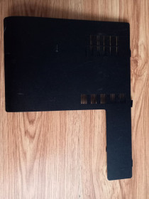 Корпуса Корпуса ^/--/^ Сервісна кришка Toshiba Toshiba Satellite P /--/ 850 P /--/ 855 ^_^^^ Сервисная крышка Toshiba Toshiba Satellite P /--/ 850 P /--/ 855 - фото фото фото