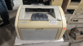 Принтери Принтеры ^/--/^ Принтер HP LaserJet 1020 №7 ^_^^^ Принтер HP LaserJet 1020 No /--/ 7 - фото фото фото