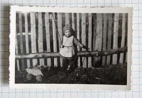 Листи, фото Письма, фото ^/--/^ Старе фото Іграшковий возик 1930-ті роки Німеччина hT ^_^^^ Старое фото Игрушечный возик 1930-е годы Германия hT - фото фото фото