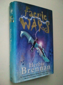 Книги на іноземних мовах Книги на иностранных языках ^/--/^ Faerie Wars. Herbie Brennan. Фентезі. Англійською. ^_^^^ Faerie Wars. Herbie Brennan. Фэнтези. Английский. - фото фото фото