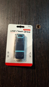 USB флешнакопичувачі USB флешнакопители ^/--/^ черный USB-накопитель  (флешка) объемом 32 ГБ ^_^^^ чорний USB-накопичувач (флешка) об'ємом 32 ГБ - фото фото фото