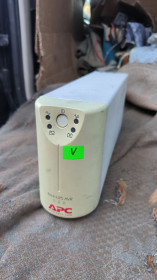 UPS, ИБП UPS, ИБП ^/--/^ Безперебійник ДБЖ APC Back-UPS AVR 500  (BP /--/ 500 /--/ I) ^_^^^ Бесперебойник ДБЖ APC Back-UPS AVR 500 1400 /--/ VA (BP /--/ 500 /--/ I) - фото фото фото