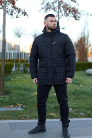 Куртки Куртки ^/--/^ Комплект мужской Nike черный: парка зимняя + брюки из трехнитки утепленные. Борсетка и перчатки В ПО ^_^^^ Комплект чоловічий Nike чорний: парку зимова + брюки з тринитки утеплені. Борсетка та рукавички В ПО - фото фото фото