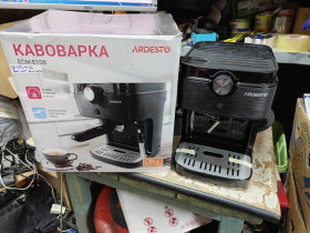 Кавоварки, кавові машини, кавомолки Кофеварки, кофемашины, кофемолки ^/--/^ Кофеварка Ardesto ECM-E /--/ 10 /--/ B № 26150416/2 ^_^^^ Кафеварка Ardesto ECM-E /--/ 10 /--/ B No 26150416/2 - фото фото фото