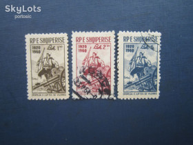 Освоєння космосу Освоение космоса ^/--/^ 3 марки повна серія Албанія 1960 40 років битві при Вльорі воїн пушка гаш 1 марка тонке місце ^_^^^ 3 марки полная серия Албания 1960 40 лет битве при Влёре воин пушка гаш 1 марка тонкое место - фото фото фото