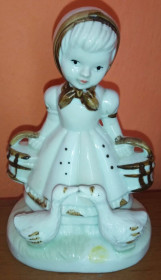 Статуетки, Скульптури, Фігурки, Фарфор Статуэтки, Скульптуры, Фигурки, Фарфор ^/--/^ Фігурка дівчинка і гуси фарфор порцеляна 2 ^_^^^ Фигурка девочка и гуси фарфор фарфор фарфор - фото фото фото