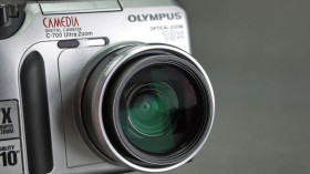 Olympus Olympus ^/--/^ Цифровий фотоаппарат 3.0 /--/ Mpix Olympus Camedia C-700 Ultra Zoom +  EQ 38-380 /--/ мм Zoom lens x /--/ 10.0 Вживане ^_^^^ Цифровой фотоаппарат 3. 0 /--/ Mpix Olympus Camedia C-700 Ultra Zoom + EQ 38-380 /--/ мм Zoom lens x /--/ 10.0 Употреблено - фото фото фото