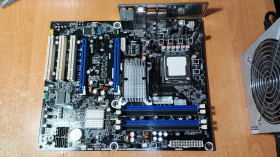 Материнські плати Материнские платы ^/--/^ Материнская плата Intel DP /--/ 45 /--/ SG   (s /--/ 775, iP /--/ 45,DDR /--/ 3)  (Читать объявление по совместимости) ^_^^^ Материнська платаIntel DP /--/ 45 /--/ SG (s /--/ 775, iP /--/ 45, PCI-Ex /--/ 16 DDR /--/ 3) (Читати оголошення за сумісністю) - фото фото фото
