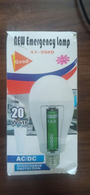 Лампи, лампочки Лампы, лампочки ^/--/^ Світлодіодна лампа AY-3920 20 W 6800-7300 на акумуляторах 18650 ^_^^^ Светодиодная лампа AY-3920 20 W 6800-7300 на аккумуляторах 18650 - фото фото фото