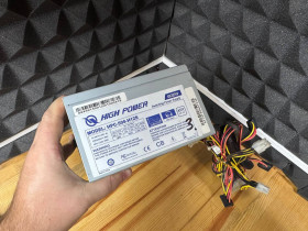Блоки живлення Блоки питания ^/--/^ Блок живлення High Power HPC-500-H /--/ 12 /--/ S 500 /--/ W від 1 /--/ грн ^_^^^ Блок питания High Power HPC-500-H /--/ 12 /--/ S 500 /--/ W от 1 /--/ грн - фото фото фото