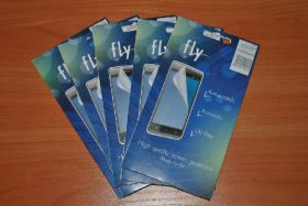 Плівки для екранів Пленки для экранов ^/--/^ Защитная пленка Fly IQ /--/ 4416 глянцевая качество ^_^^^ Fly IQ /--/ 4416 глянцева якість - фото фото фото
