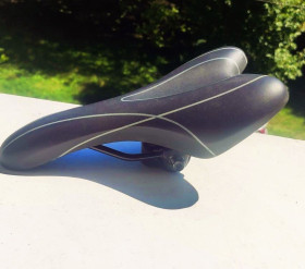 Сідла Седла ^/--/^ *  Седло для велосипеда Сідло Selle Royal MACH - италия № 681 ^_^^^ Седло для велосипеда Седло Selle Royal MACH - италия No 681 - фото фото фото