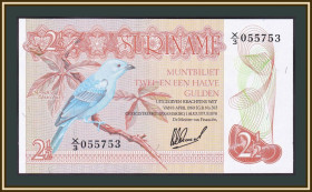 Сурінам Суринам ^/--/^ Суринам 2 1/2 гульдена 1978 P-118  (118 /--/ b) UNC ^_^^^ Сурінам 2 1/2 гульдена 1978 P-118 (118 /--/ b) UNC - фото фото фото