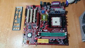 Материнські плати Материнские платы ^/--/^ Материнская плата MSI  K /--/ 8 /--/ TM-ILSR   (MS-6741)  (S /--/ 754)  (Читать описание) ^_^^^ Материнська плата MSI K /--/ 8 /--/ TM-ILSR (MS-6741) (S /--/ 754) - фото фото фото