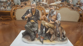 Статуетки, Скульптури, Фігурки, Фарфор Статуэтки, Скульптуры, Фигурки, Фарфор ^/--/^ Статуэтка фигурка Охотники фарфор - бисквит Artistic porcelain poema Румыния ^_^^^ Статуетка фігурка Мисливці фарфор - бісквіт Artistic porcelain poema Румунія - фото фото фото