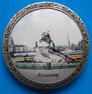 Ювелірні вироби, біжутерія Ювелирные изделия, бижутерия ^/--/^ пудреница серебро, эмаль, Ленинград, 50-е года ^_^^^ пудрениця срібло, емаль, Ленінград, 50-і роки - фото фото фото