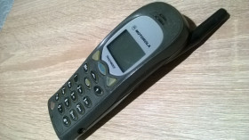 Motorola Motorola ^/--/^ Мобильный телефон Motorola t /--/ 2288 + акб ^_^^^ Мобільний телефон Motorola t /--/ 2288 + акб - фото фото фото