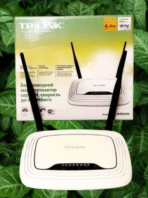 Маршрутизатори Маршрутизаторы ^/--/^ TP-Link TL-WR /--/ 841 /--/ N  (UA) до 300 Мбит/с, 2.4 ГГц, маршрутизатор беспроводной, 2 антенны ^_^^^ TP-Link TL-WR /--/ 841 /--/ N (UA) до 300 Мбіт/с, 2.4 ГГц, маршрутизатор бездротової, 2 антени - фото фото фото