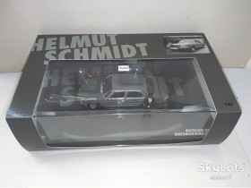 : Закордонні : Зарубежные ^/--/^ Mercedes-Benz 300 /--/ SEL Helmut Schmidt 1974.Minichamps.1/43 ^_^^^ Mercedes-Benz 300 /--/ SEL Helmut Schmidt 1974.Minichamps. 1/43 - фото фото фото