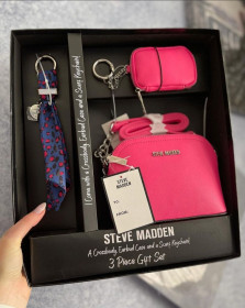 Клатчі Клатчи ^/--/^ Подарунковий новий комплект набір 3 в 1 Steve Madden оригінал сумочка клатч брелок ^_^^^ Подарочный комплект 3 в 1 Steve Madden оригинал сумка клатч брелок - фото фото фото