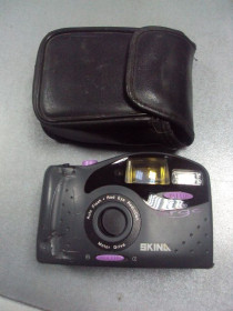Вінтажні фотоапарати Винтажные фотоаппараты ^/--/^ Фотоаппарат Skina ergo с чехлом б/у №10113 ^_^^^ Фотоапарат Skina ergo з чохлом б/у No /--/ 10113 - фото фото фото