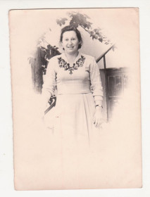 Листи, фото Письма, фото ^/--/^ Портрет жінки. 1960-ті ^_^^^ Портрет женщины. 1960-е - фото фото фото