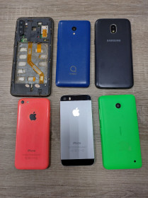 Інші моделі Другие модели ^/--/^ Лот телефонів різної моделі 6 штук. Samsung, Alcatel, iPhone, Nokia   (Є признаки життя) ^_^^^ Лот телефонов различной модели 6 штук. Samsung, Alcatel, iPhone, Nokia (Есть признаки жизни) - фото фото фото