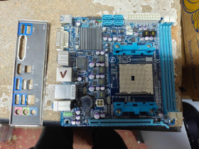 Материнські плати Материнские платы ^/--/^ Мат. плата Gigabyte GA-A /--/ 75 /--/ N-USB /--/ 3 rev /--/ 1.0 Socket FM /--/ 1 AMD A /--/ 75 SATA RAID Mini-ITX 2 /--/ DDR /--/ 3 № 261206303 ^_^^^ Мат. плата Gigabyte GA-A /--/ 75 /--/ N-USB /--/ 3 rev /--/ 1.0 Socket FM /--/ 1 AMD A /--/ 75 SATA RAID Mini-ITX 2 /--/ DDR /--/ 3 No 261206303 - фото фото фото