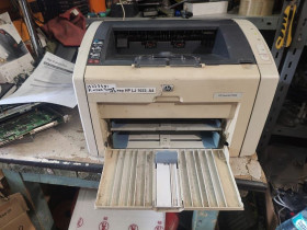 Принтери Принтеры ^/--/^ Лазерный принтер HP LaserJet 1022 с картриджем № 25230601 ^_^^^ Лазерний принтер HP LaserJet 1022 з картриджем No 25230601 - фото фото фото