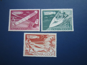 СРСР - СССР - ^/--/^ 3 марки повна серія СРСР 1969 спорт авіамодельний водномоторний парашютний транспорт MNH по фото ^_^^^ 3 марки полная серия СССР 1969 спорт авиамодельный водномоторный парашютный транспорт MNH по фото - фото фото фото