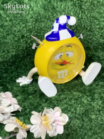 Дитячі годинники Детские часы ^/--/^ Годинник-будильник M&amp;M&amp;apos;s Жовтий — оригінальні, робочі, на батарейці, б/в Н /--/ 1541  Дитячий яскравий та веселий будильник ^_^^^ Часы-будильники M&amp;M&amp;apos;s Желтый — оригинальные, рабочие, на батарейке, б/в Н /--/ 1541 Детский яркий и веселый будильник - фото фото фото