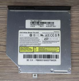 Приводи Приводы ^/--/^ Привод DVD-RW IDE TS-L /--/ 632 снят с Samsung R /--/ 60 plus R /--/ 60+ декоративная панель, заглушка, крепление, защелка ^_^^^ Привід DVD-RW IDE TS-L /--/ 632 знятий з Samsung R /--/ 60 plus R /--/ 60+ декоративна панель, заглушка, кріплення, защілинка - фото фото фото