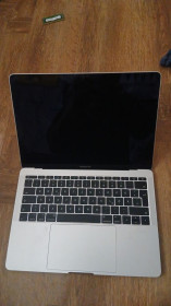 Apple MacBook Apple MacBook ^/--/^ Мак бук. Полоси на екрані ^_^^^ Мак бук. Полосы на экране - фото фото фото