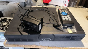 DVR-реєстратори DVR-регистраторы ^/--/^ Відеореєстратор AVG /--/ 3104 ^_^^^ Видеорегистратор AVG /--/ 3104 - фото фото фото