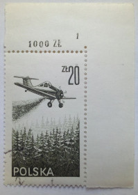 Польща Польша ^/--/^ Польша 1977 Современный полет, самолет, гашеная с полями ^_^^^ Польща 1977 Сучасний політ, літак, гашена з полями - фото фото фото
